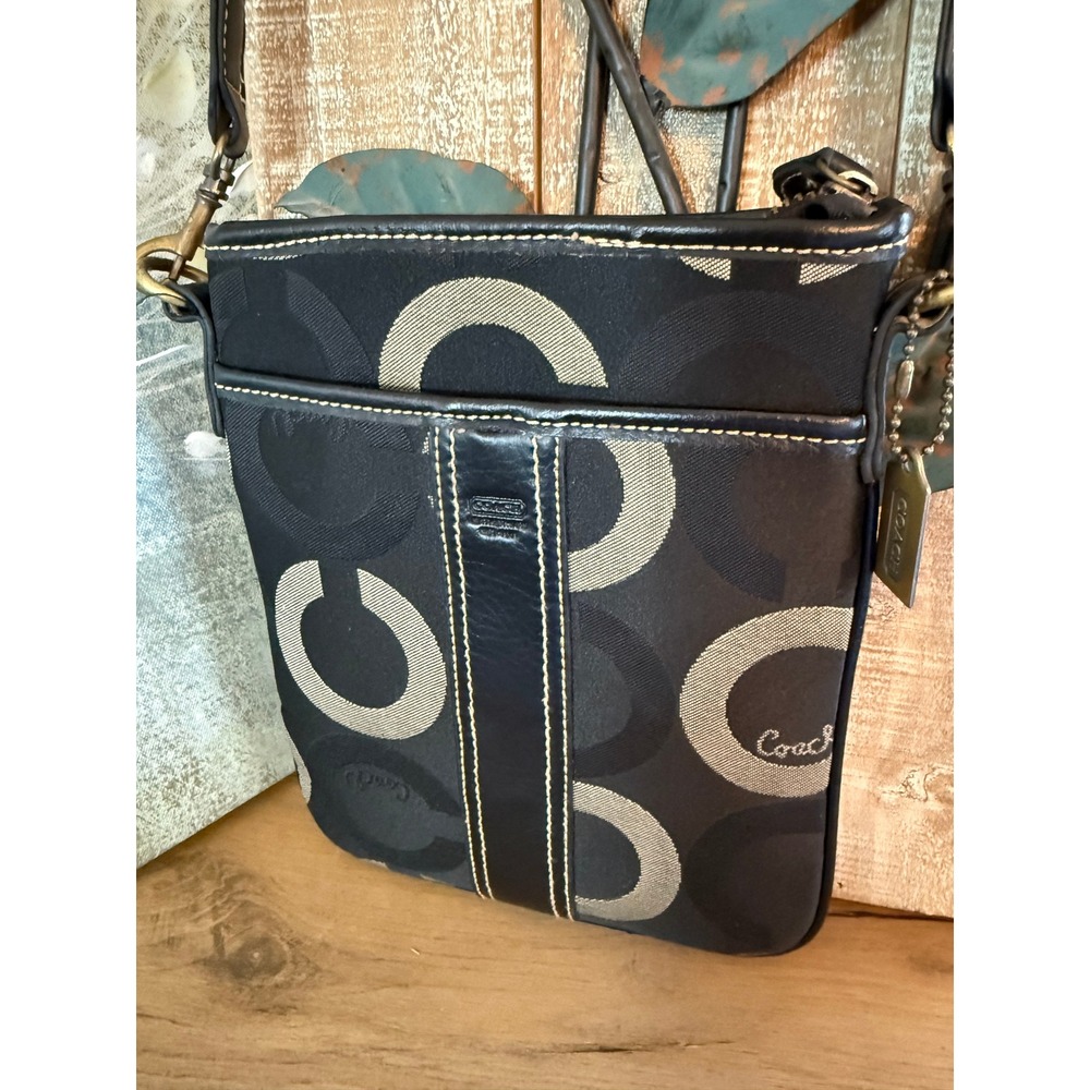 Coach Signature Black Jacquard Crossbody Swingpack Bag Style 1941 Leather Trim